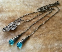 Vintage Necklace Art Nouveau Aqua Cabochon Pendant Czech Glass Lariat