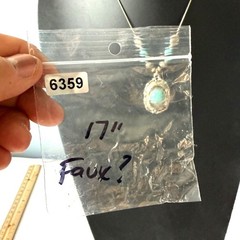 Vintage Necklace Faux Turquoise Pendant Southwestern Boho Silver Tone 17 inches