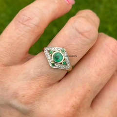 Art Deco Vintage Round Cut Emerald & Lab Created Diamond 925 Silver Wedding Ring