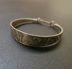 Vintage Chinese Miao Mid-Century Hook Bracelet
