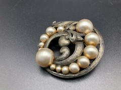 Vintage Pot Metal Large Faux Pearl Art Nouveau Leaf Brooch Pin