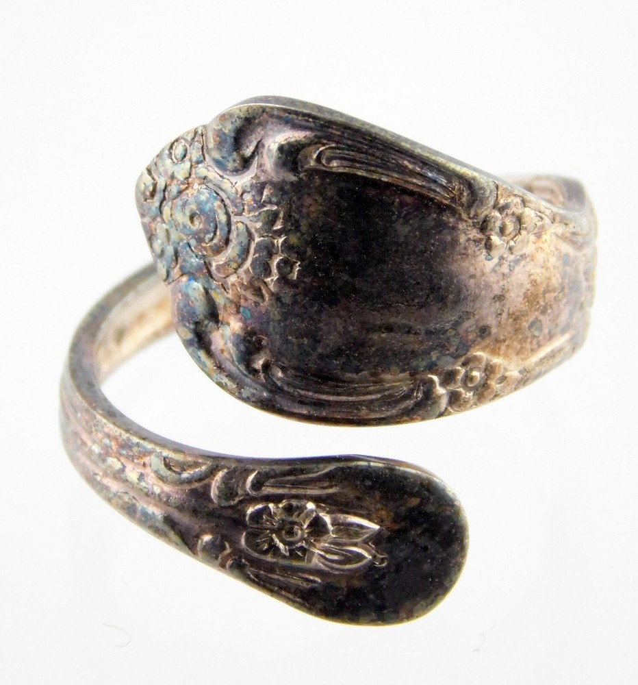 Oneida Korea Silverplate Spoon Band Wrap Ring Silver Plated Metal Size 5.75 4.3G