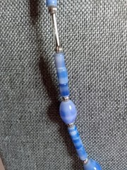 Vintage Lapis Lazuli Blue Beaded Glass Necklace 17″