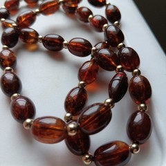 Vtg Mid-Century Faux Amber Lucite Necklace Statement Rootbeer Barrel 24″ 30g