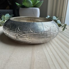 VTG Bangle Bracelet Size 8 Engraved Carp Fish Silver Tone Metal Incised Asian