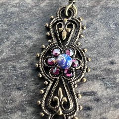 Elegant Victorian Style Purple Jewel Dangle Drop Fancy Earrings