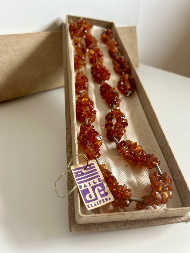 1980 amber set 3.9 oz box tag Daile Klaipeda huge necklace and bracelet