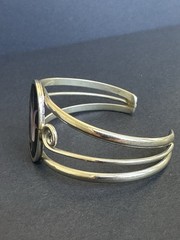 Vintage Sterling Silver Black Onyx Shell Inlay Flower Floral Cuff Bracelet