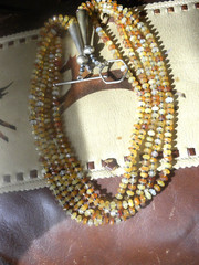 GOLDEN AGATE & STERLING SILVER (5) STRAND NECKLACE 25″ D. CORIZ