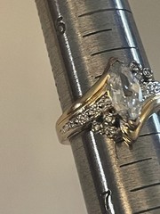 SETA CZ Gold Tone Crystal Marquise Ring ~ Size 6 Beauty 🌺🌺