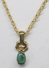 Faux Jade Green Oval Cabochon Gold Tone Pendant Chain Necklace Rhinestone Accent