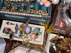 Rhinestone Vintage Jewelry Brooch Lockets Crystal Coro Juliana Weiss Robert Hobe