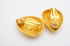Vintage Givenchy Clip On Earrings Gold Tone Thumb Print