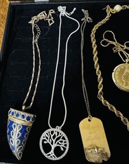 Vintage Lot Of 10 Jewelry Necklaces Bracelet Brooch Carolee-nice
