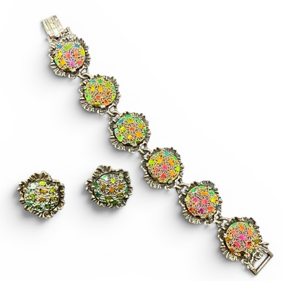 Judy Lee Unsigned Necklace Earrings Set Iridescent Glass 7” J8