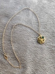 LOVE Pendant Necklace Green Stone Gold Tone Fine Chain 12″ Retro Vintage 1970’s