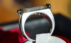 14k w/gold sz 10 ring 1.75ct natural & treated diamond invisible set 15.5gr C-73