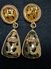 Vintage Edgar Berebi 1980s Gold Tone Amber Resin Enamel Cutout Drop Earrings