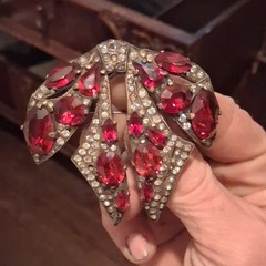 Early Eisenberg Piece 1940s Brooch Pin