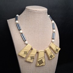 Vintage Multicolor Ceramic Bib Necklace JAPAN. 18.018