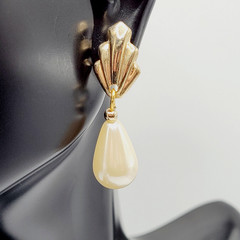 Art Deco Style Faux Pearl Teardrop Gold Tone Scallop Fan Classy Mermaid Earrings