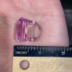 VTG Kitsch Light Purple Clear Striped Lucite Acrylic Plastic Resin Ring