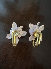 Etsy Maker Pink Flower And Faux Pearl Clip On Earrings
