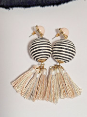 Lot of 5 Pairs Vintage Unbranded & 2 Branded Tassel Fashion Pierced Earrings