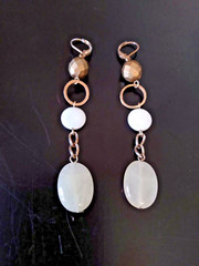 Vtg Brushed Gold & White Cabochon Stone Dangle Leverback Earrings 3.5 in Long