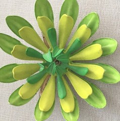 Vintage Flower Brooch Pin 2.5 Inches