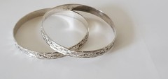 Vintage .900 Fine Silver Handmade & Engraved 2 Bangle Bracelets 2.25“ diameter
