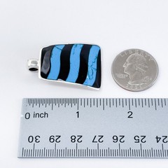 Vintage Sterling Silver 925 Onyx and Dyed Howlite Pendant