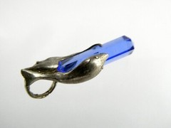 Vintage Sterling Silver Blue Glass Point with Two Dolphins Pendant 6g 1.5 Inches