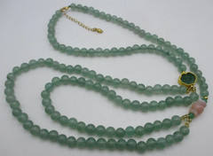 VTG Chinese Jade Celadon Beaded Necklace 24″-26″