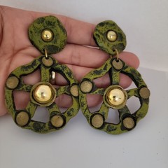 Vintage 1980s Green Wheel Dangle Clip On Statement Earrings Runway Lightweight