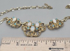 Vtg Unsigned Goldtone Opaline Glass Rhinestone Faux Pearl 17″ Necklace