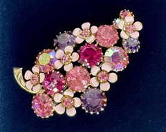 VTG Signed WEISS Pink Purple AB Rhinestone GrapeCluster Enamel Floral Brooch MCM