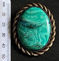VTG Brooch Natural Malachite Cabochon Brass Large Oval Gemstone Granny Core