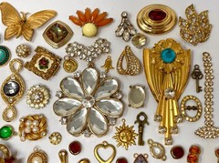 Lot Vintage & Modern Jewelry Parts Broken Repurpose Craft Rhinestones Harvest A2