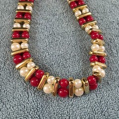 Vintage Red & White Beaded Faux Pearl Gold Tone Choker Necklace, Snap Close 19″