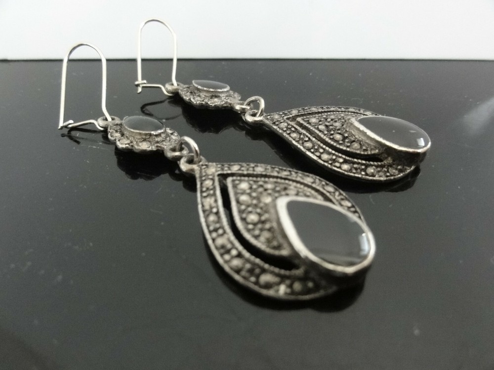 VTG OLD AWESOME MARKASITE & BLACK ONYX LONG DANGLE EARRINGS PIERCED