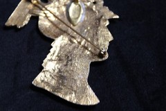 Vintage Jeanne? Roman Soldier Hermes Perseus Bust Gold Tone Statement Brooch Pin