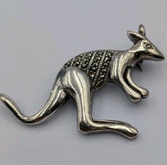 Vtg Sterling Silver Marcasite Large Kangaroo Animal Australia 925 Brooch – 12.3g