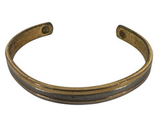 Vintage Magnetic 24 K Electroplated Cuff Bracelet Two-tone Marked L- Rd Descp: