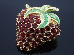 Vintage Strawberry Brooch Red Rhinestone Enamel Leaves Gold Tone Signed Marked