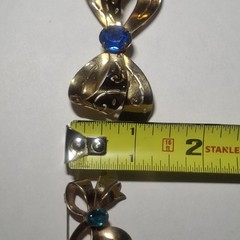 Lot Of Vintage 1940s Coro Pegasus Gold Tone Blue Rhinestone Bow Lapel Pin Brooch