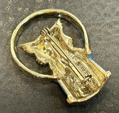 Gerry’s Vintage Kitten Cat Blue Enamel Basket Pin Pink Rhinestone Eyes Gold Tone