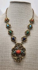 Rare Vintage Goldtone Hollycraft Cabochon Statement Necklace