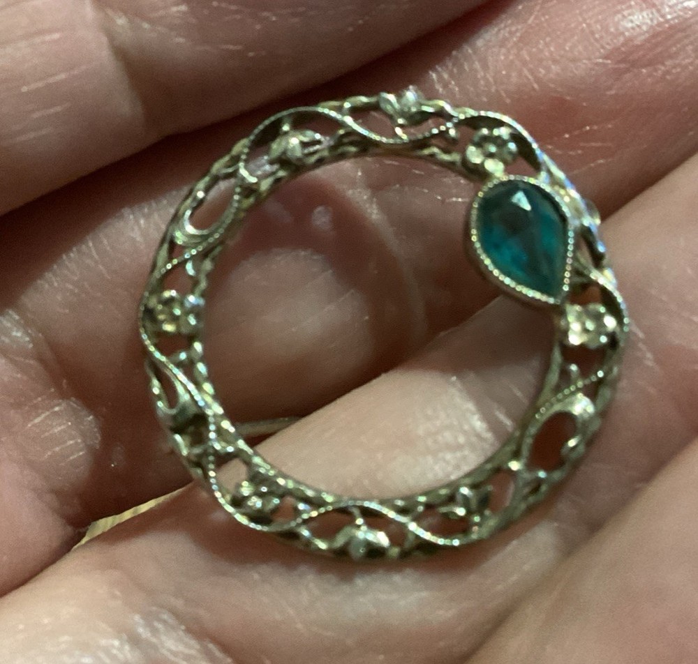 Antique Edwardian 10K White Gold BELAIS French Aquamarine Circle pin 2 Grams