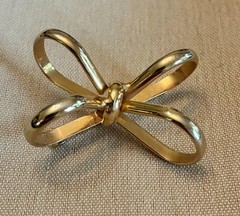Vintage Mid Century Modern Gold Tone Abstract Bow Knot Brooch Pin 1960s 1.5″